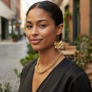 INCREDIBLE GOLD TONE 3D Flower Hanging Earrings Drop Hook Floral Minimalist Luxe